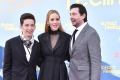 Andrew Barth Feldman, Jennifer Lawrence und Gene Stupnitsky bei der Premiere des Kinofilms 'No Hard Feelings' im Zoo Palast. Berlin, 15.06.2023