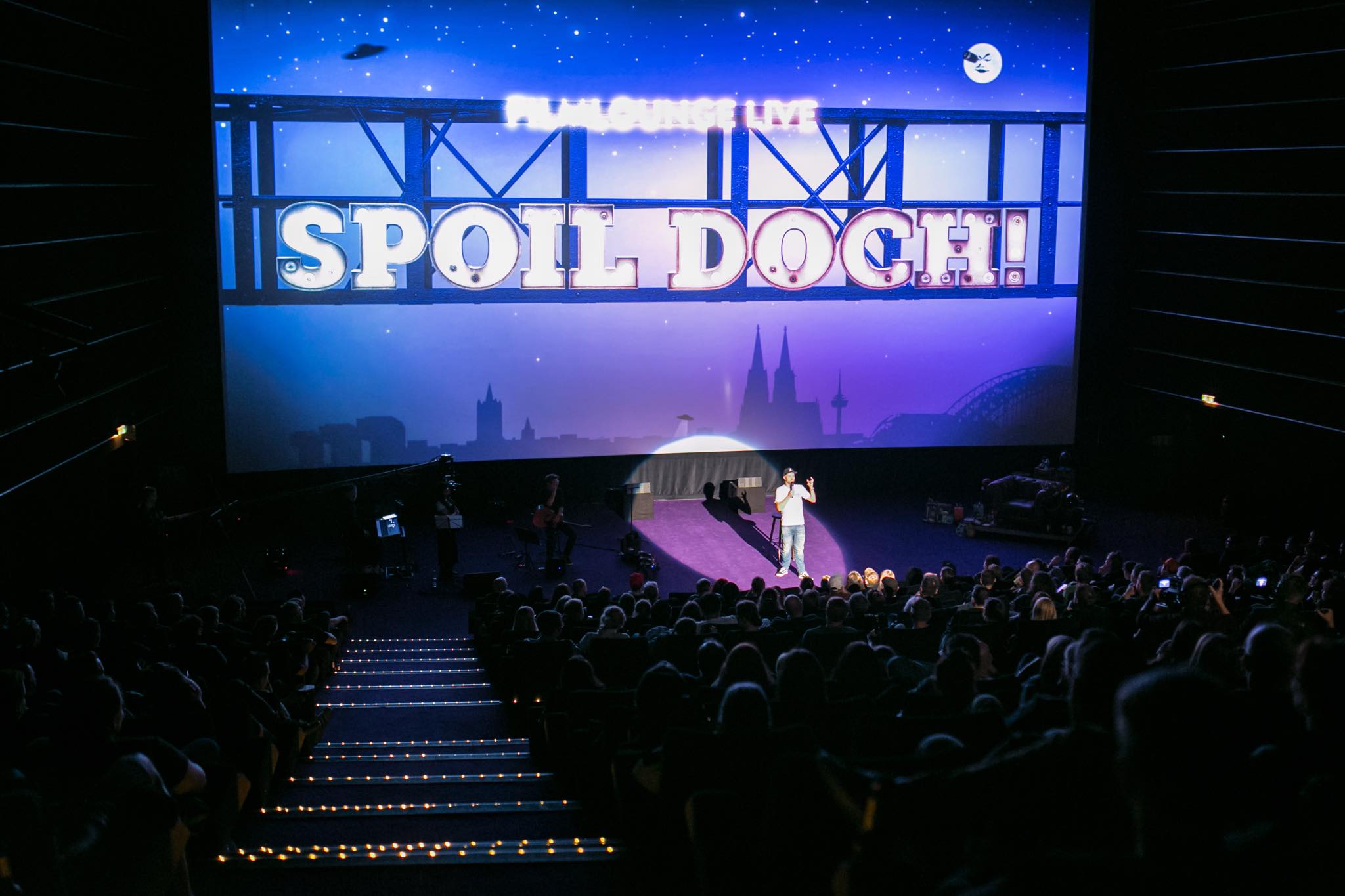 Dominik Porschen Spoil Doch Filmlounge live Review